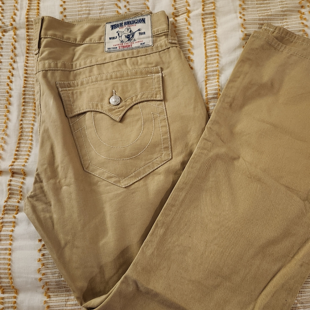 Like New! Tan True Religion "section straight seat" cotton …